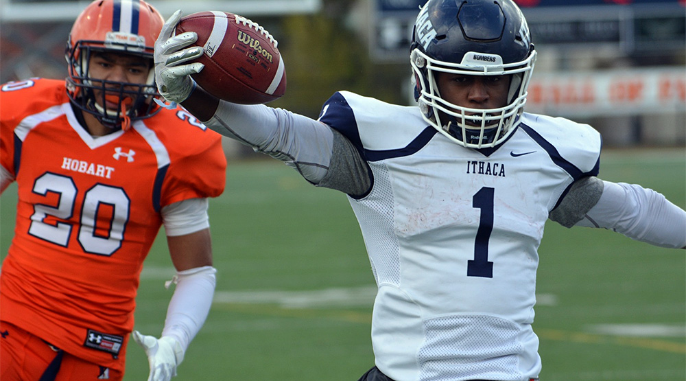 Kendall Anderson gets into the end zone for Ithaca. (Ithaca athletics photo)